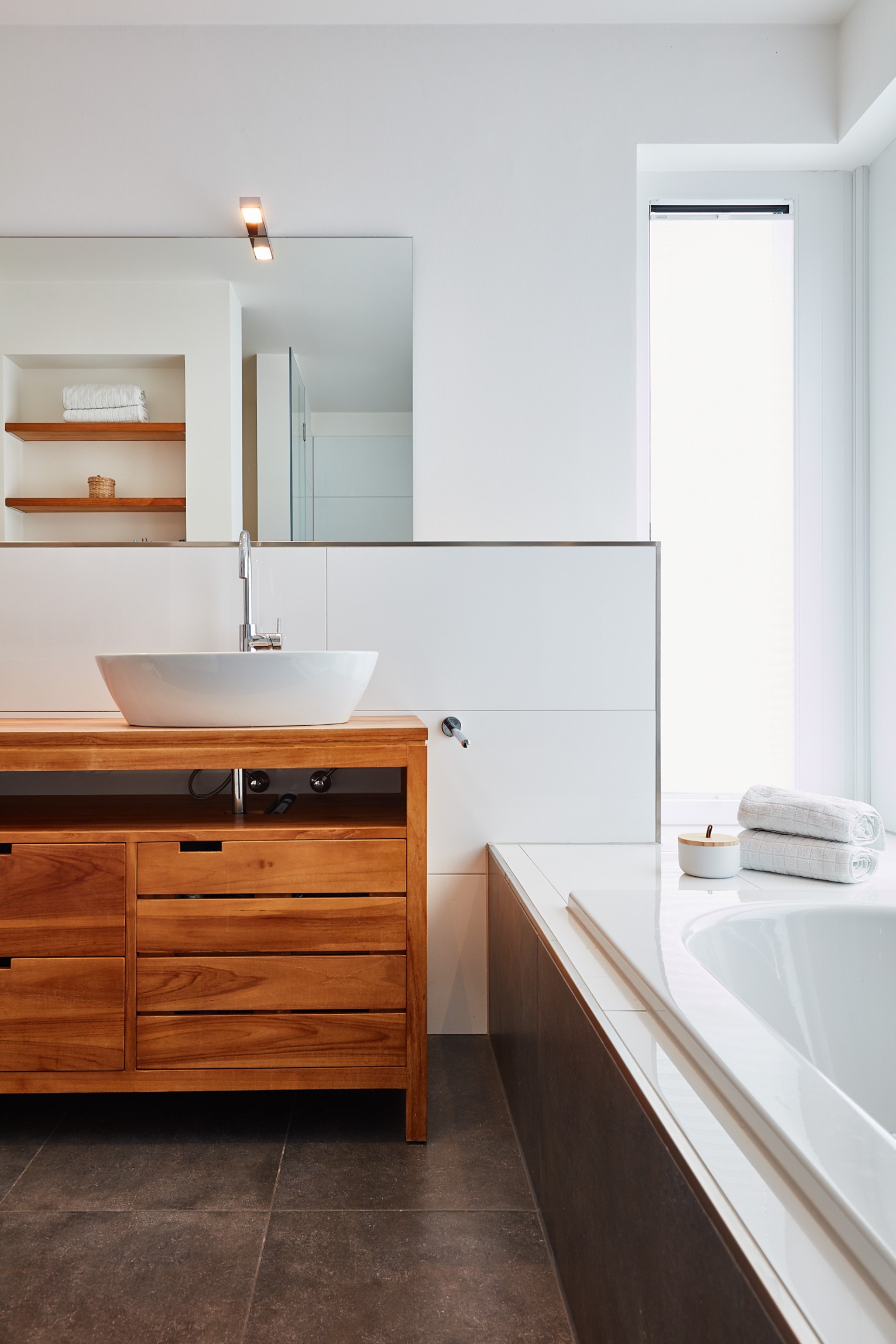 bad-gross-waschtisch